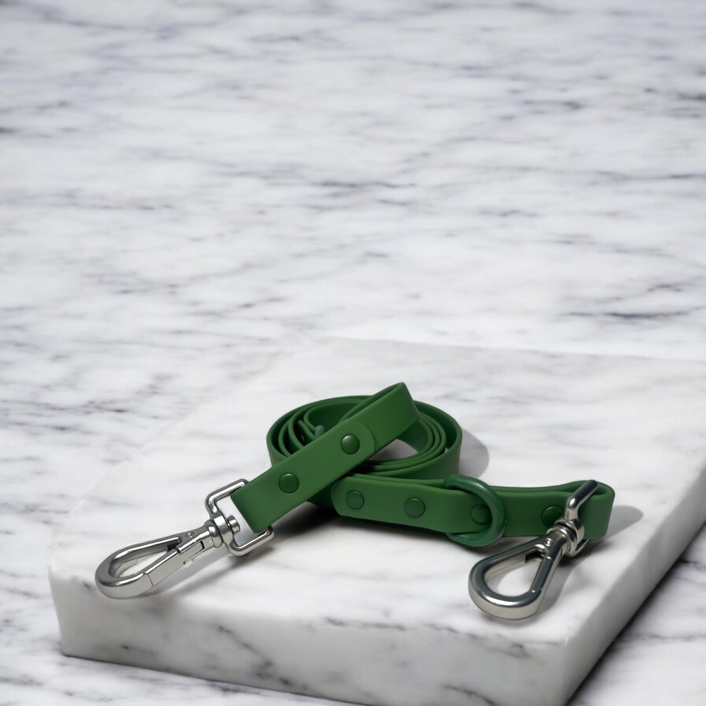 Durable Waterproof Green Dog Lead image 0