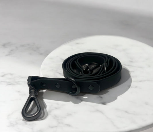 Durable Waterproof Black Dog Lead image 0